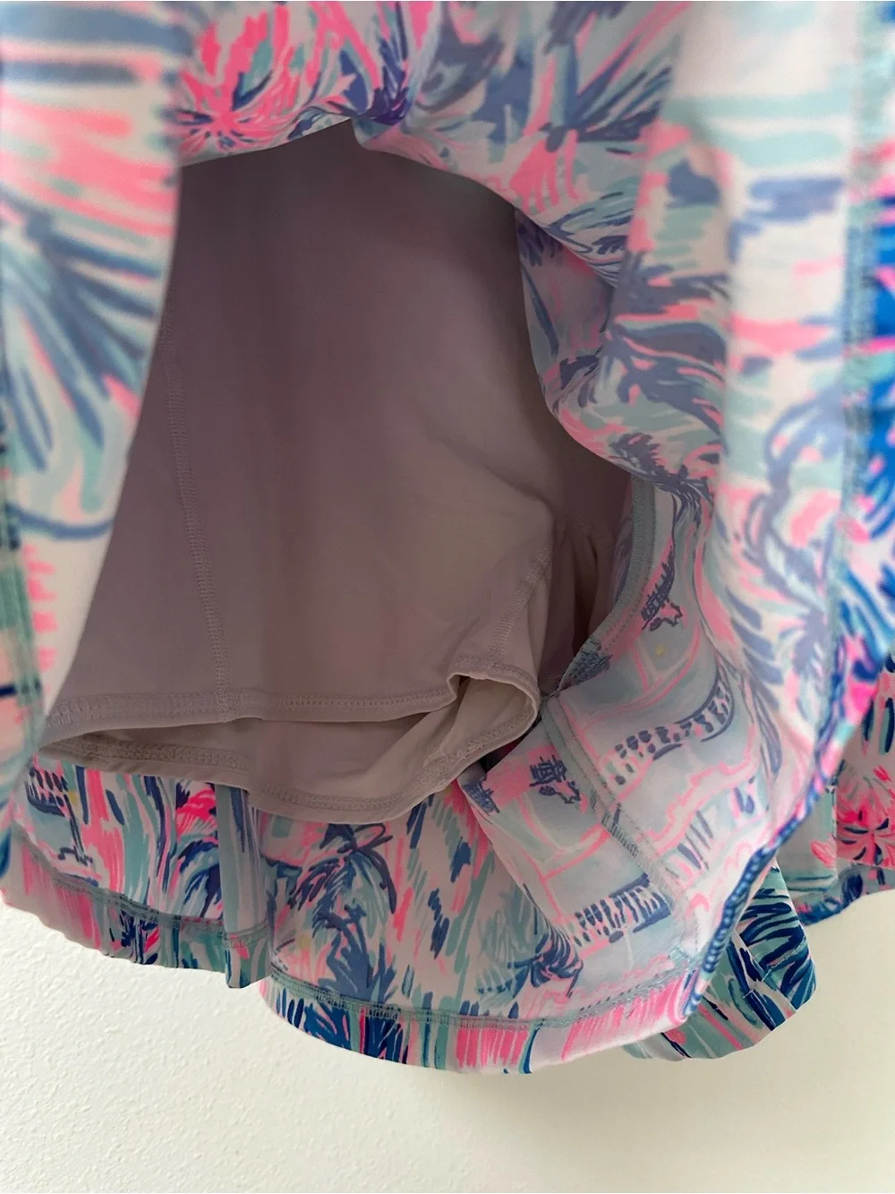 Lilly Pulitzer Luxletic Ravello Blue Perfect Match Frazer Short UPF 50 Size 10